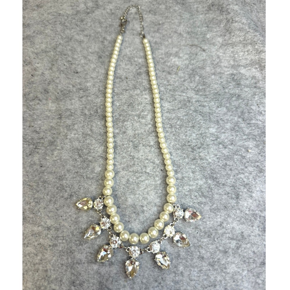 Faux Pearl and Crystal Teardrop Bib Statement Necklace Silver Tone 20 Inch